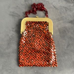 Vintage Whiting & Davis purse handbag.